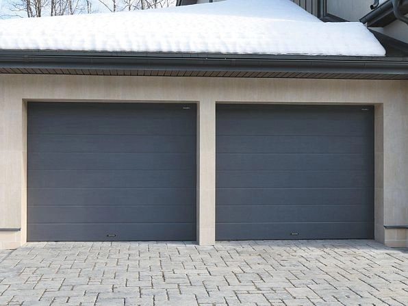 Секционные ворота 2600х2600 мм антрацитовые DoorHan RSD02, tula.doorhan.ru
